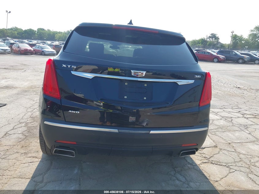 CADILLAC XT5 - zdjęcie 16