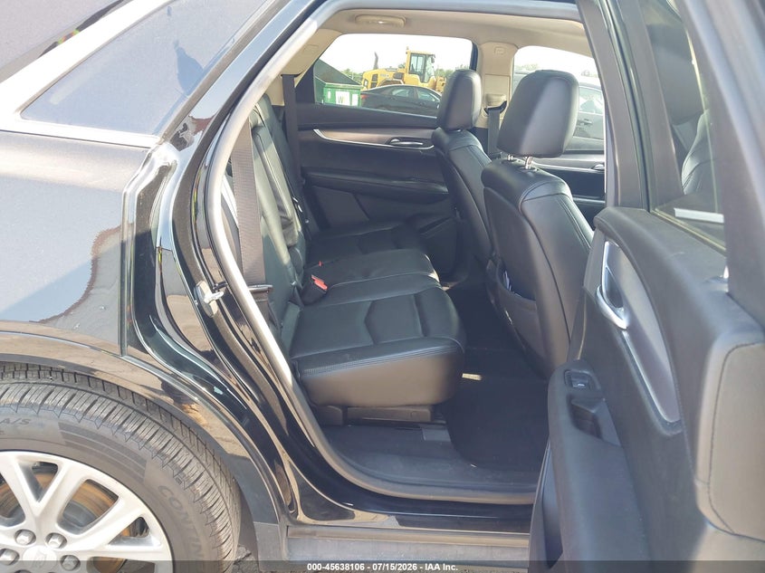 CADILLAC XT5 - zdjęcie 8