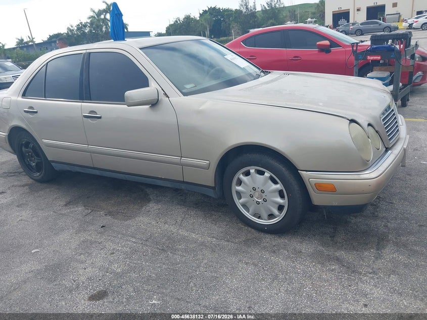 AtlanticExpress - Mercedes-Benz E-Class