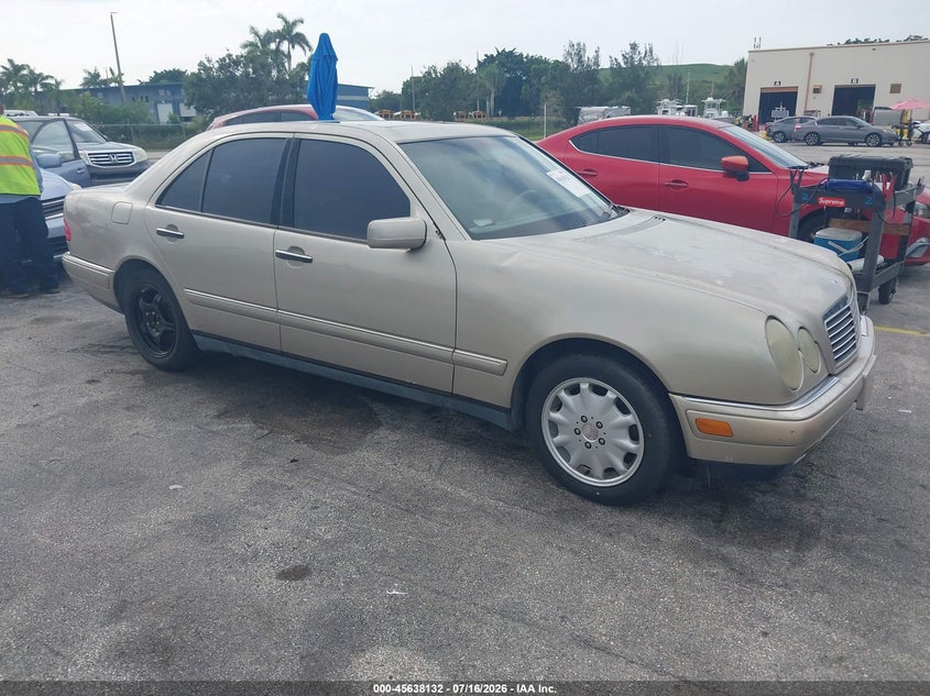 1999 Mercedes-Benz E 320