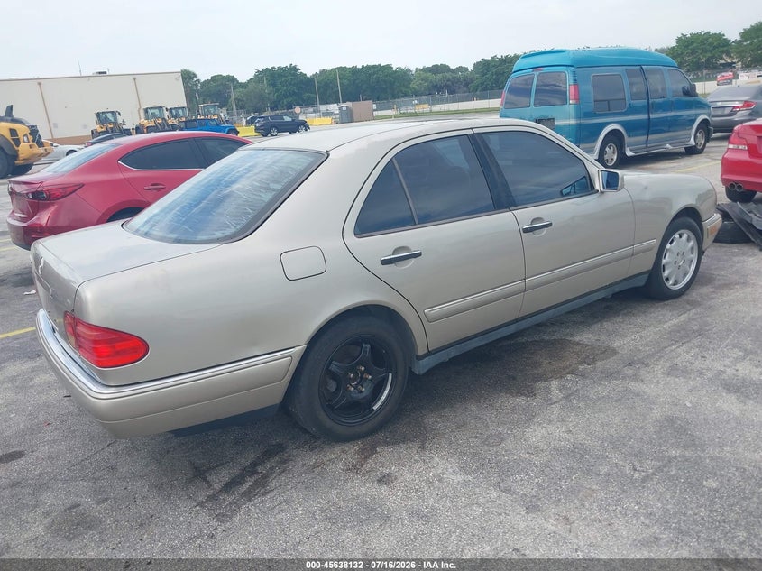 AtlanticExpress - Mercedes-Benz E-Class