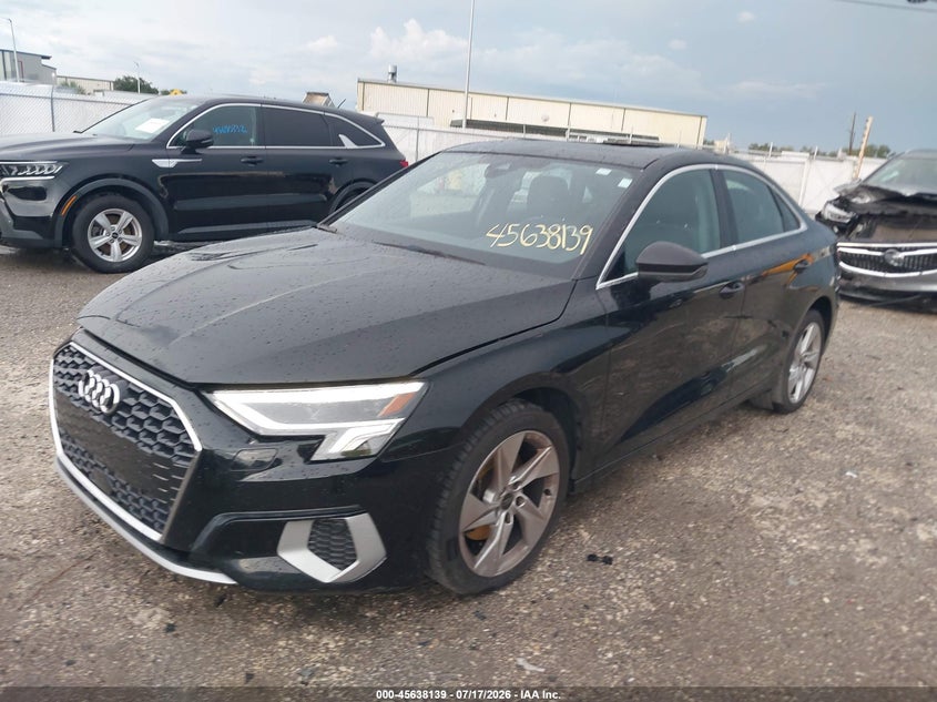 Vin: wauaudgy8pa107570, lot: 46136640, audi a3 premium 40 tfsi front-wheel drive s tronic 20232