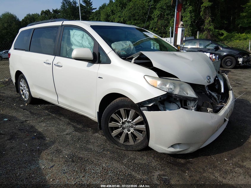 TOYOTA SIENNA - zdjęcie 1