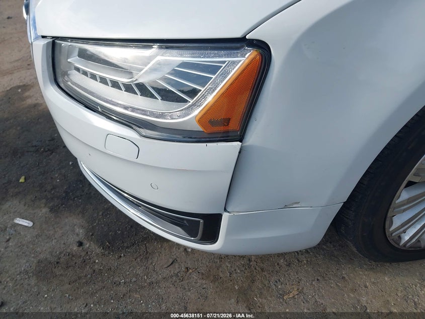 2015 AUDI A8 L auction photo 6