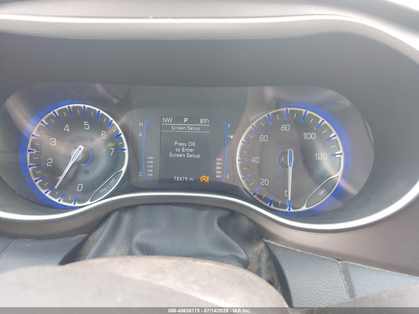 2022 CHRYSLER VOYAGER auction photo 7