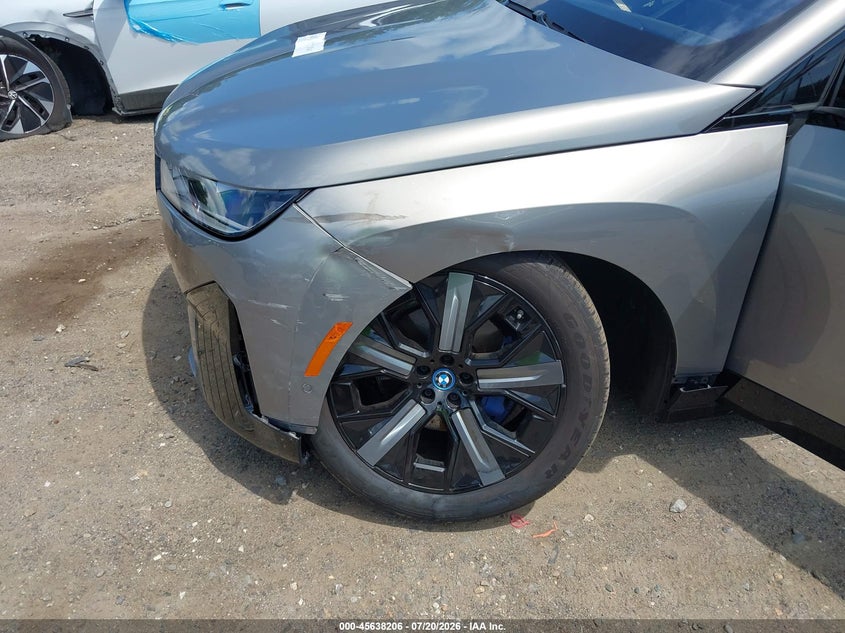 2023 BMW Ix xDrive50 VIN: WB523CF0XPCL97925 Lot: 45638206
