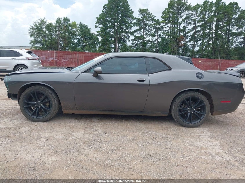 DODGE CHALLENGER - zdjęcie 15