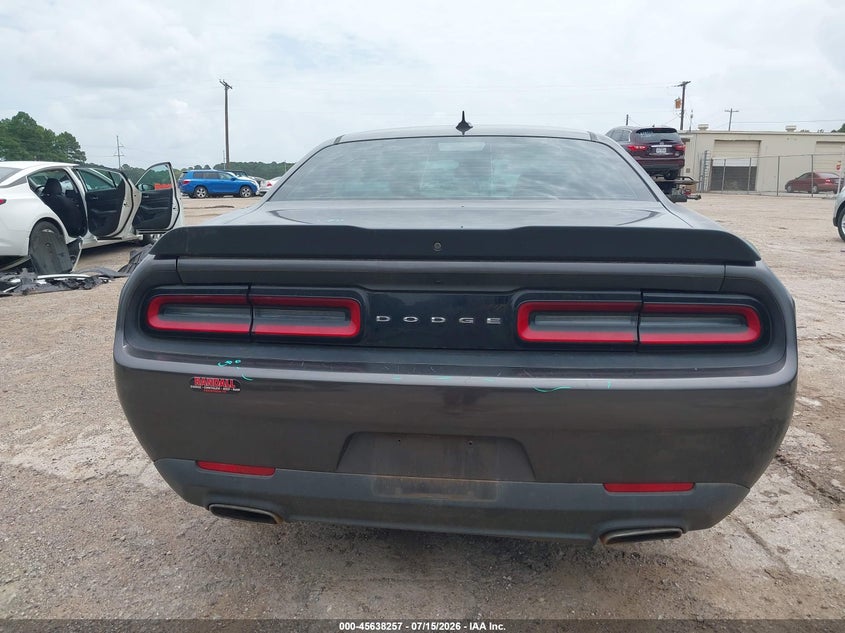 DODGE CHALLENGER - zdjęcie 17