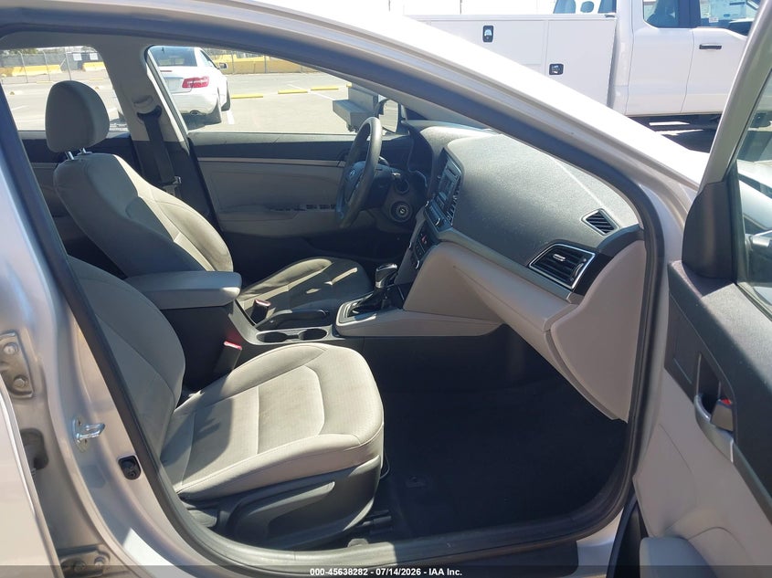 AtlanticExpress - Hyundai Elantra