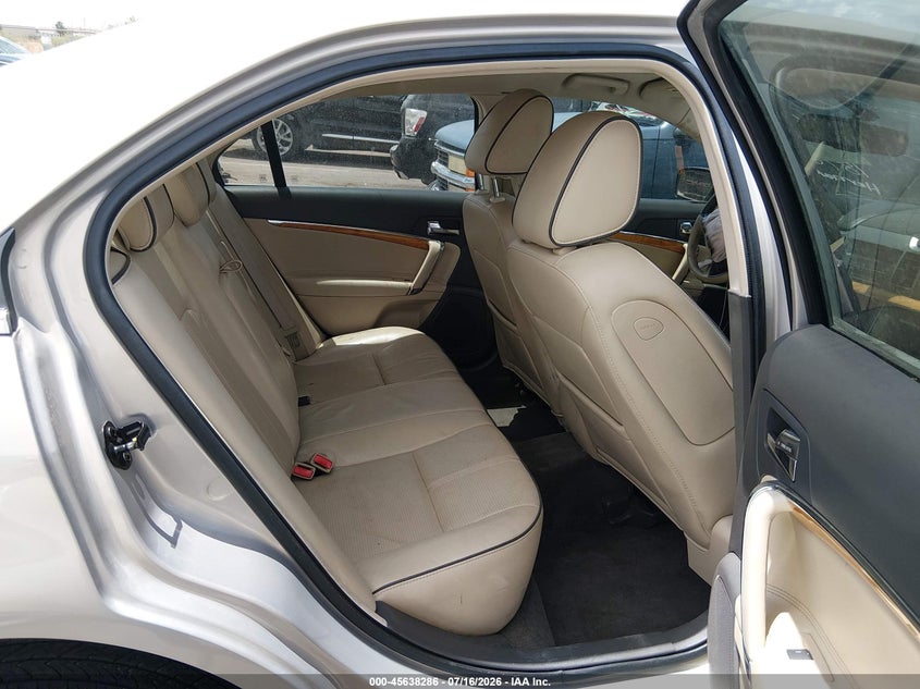 2010 LINCOLN MKZ auction photo 8