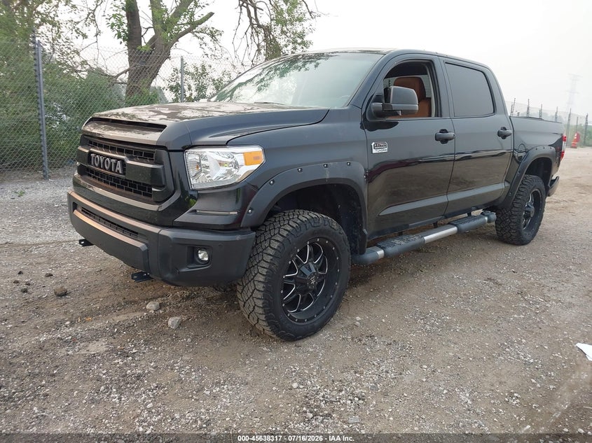 2016 TOYOTA TUNDRA auction photo 2