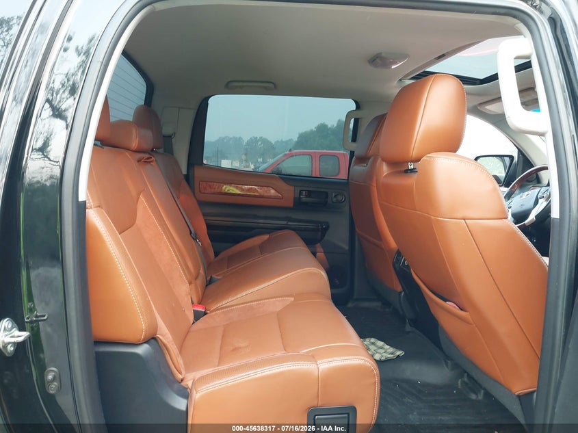 2016 TOYOTA TUNDRA auction photo 8