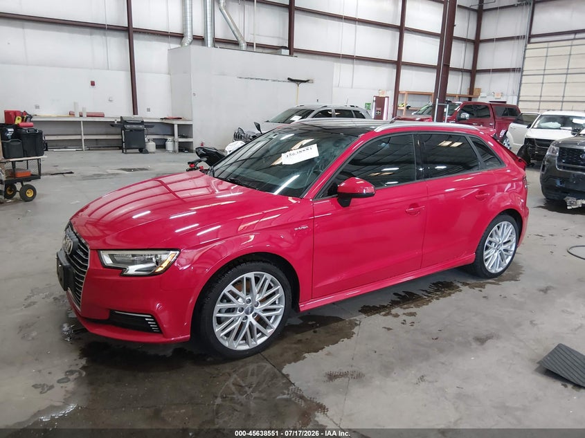 Vin: wauupbff9ja067824, lot: 46137052, audi a3 e-tron 1.4t premium/1.4t tech premium 20182