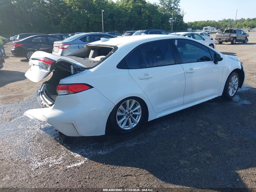 2024 TOYOTA COROLLA auction photo 4