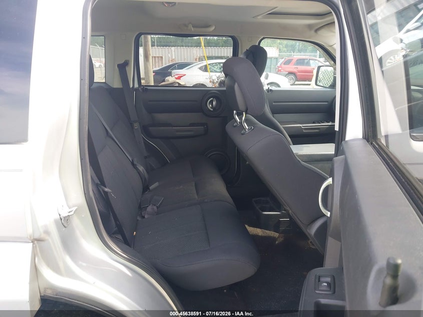 2011 DODGE NITRO auction photo 8