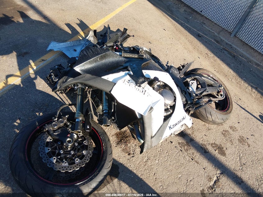 2013 KAWASAKI ZX1000 auction photo 2