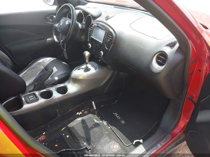 2011 NISSAN JUKE auction photo 5