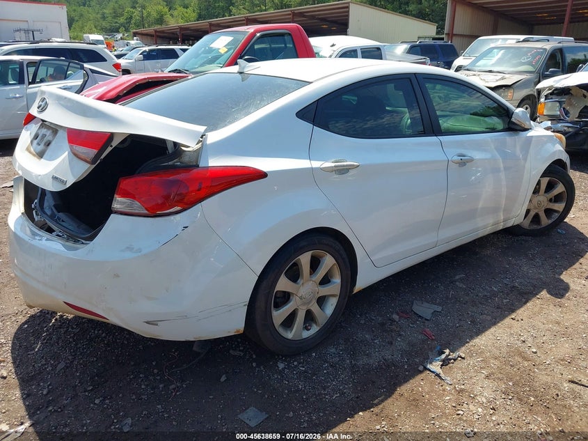 2013 HYUNDAI ELANTRA auction photo 4