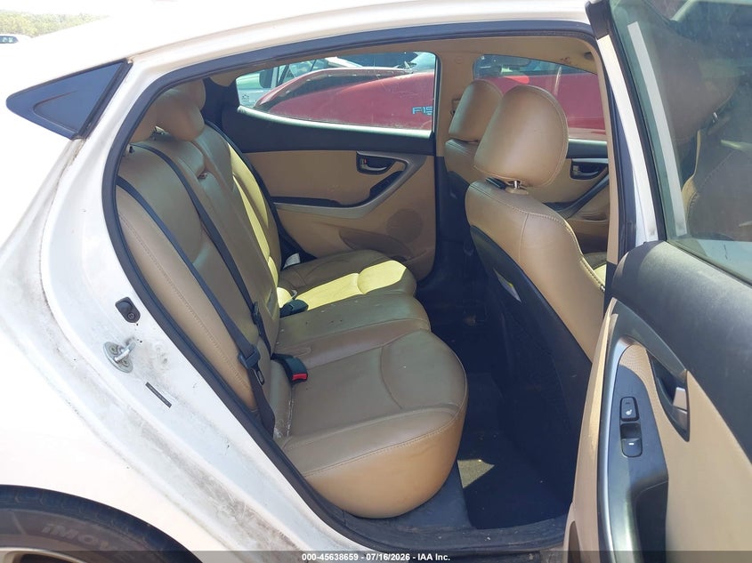 2013 HYUNDAI ELANTRA auction photo 8