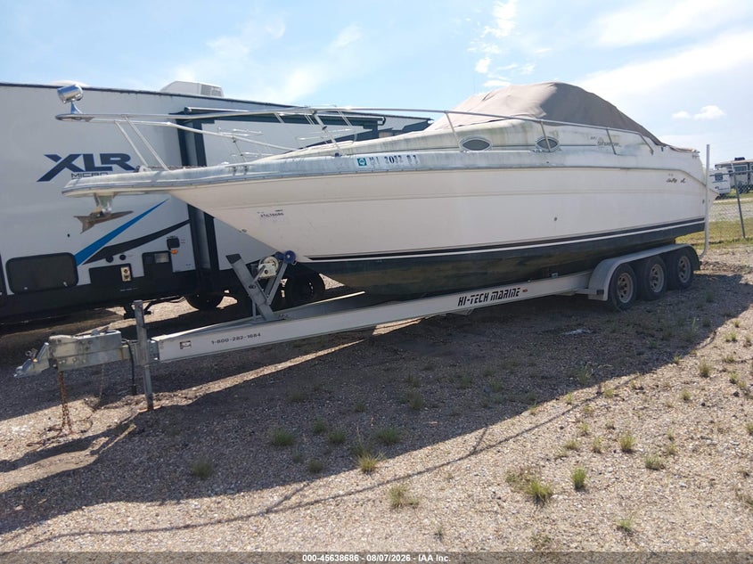 1997 SEA RAY 270 SUNDANCER auction photo 2