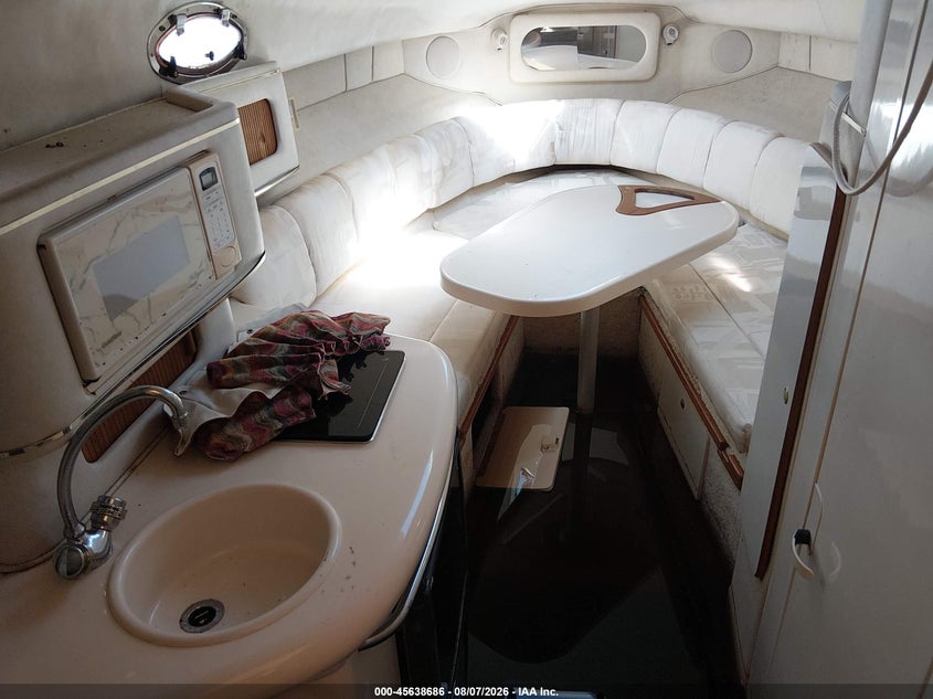 1997 SEA RAY 270 SUNDANCER auction photo 5