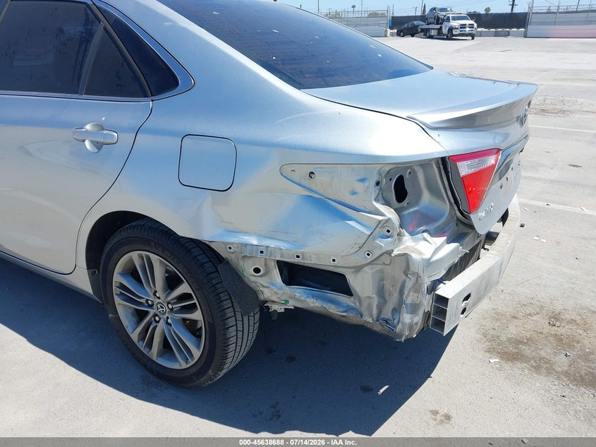 2015 TOYOTA CAMRY auction photo 6