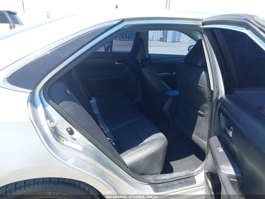2015 TOYOTA CAMRY auction photo 8