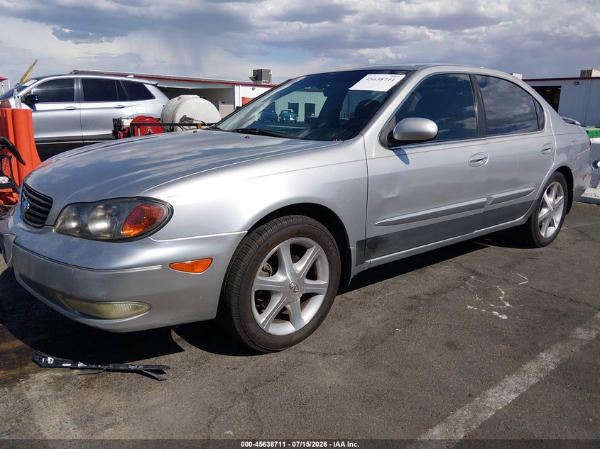 2002 Infiniti I, Normal Wear & Tear, IAAI, VIN JNKDA31AX2T003219 — photo 2