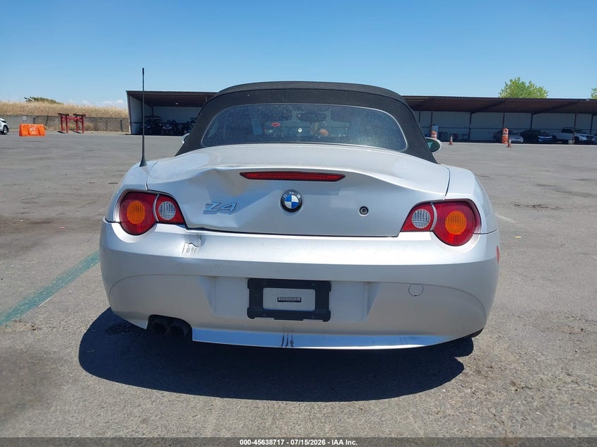 2005 BMW Z4 3.0I VIN: 4USBT53565LU11701 Lot: 45638717
