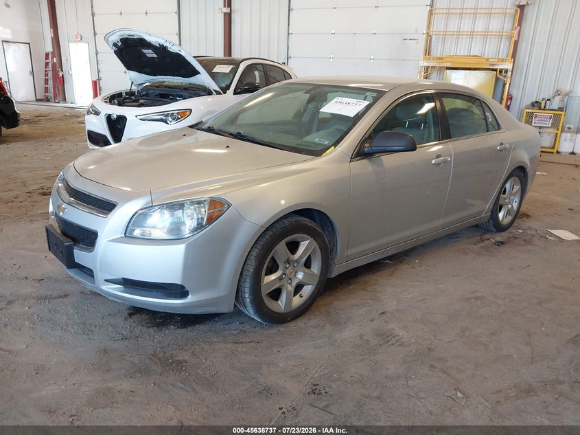 2010 CHEVROLET MALIBU auction photo 2