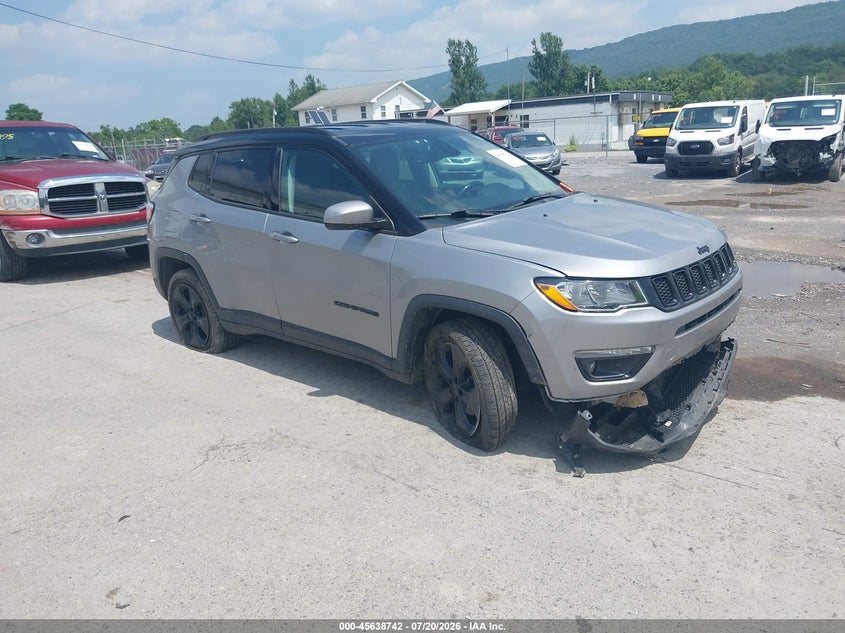 2018 JEEP COMPASS auction photo 1