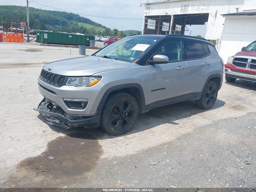 2018 JEEP COMPASS auction photo 2