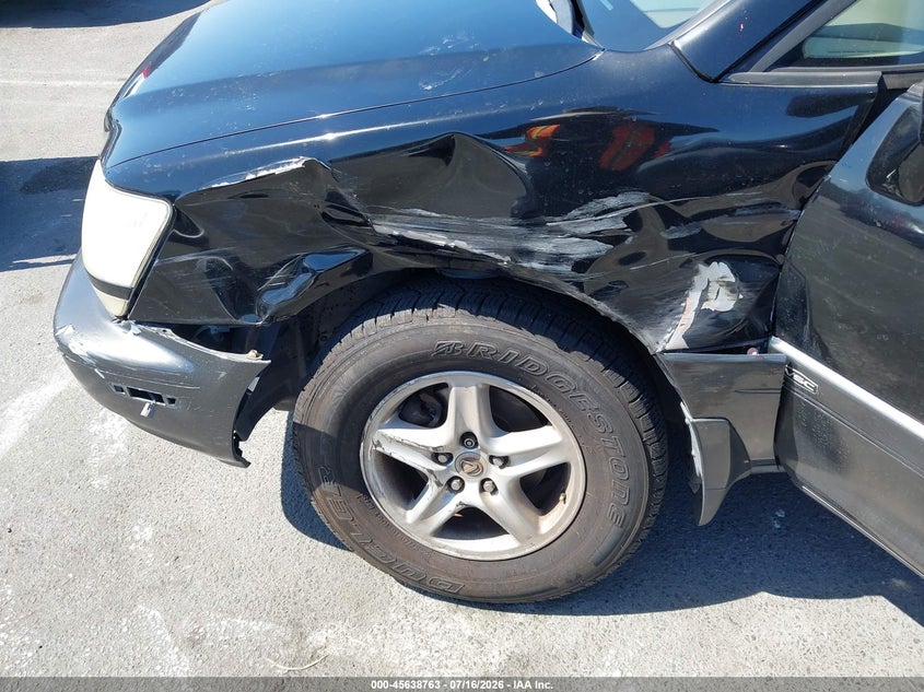 2001 LEXUS RX 300 auction photo 6