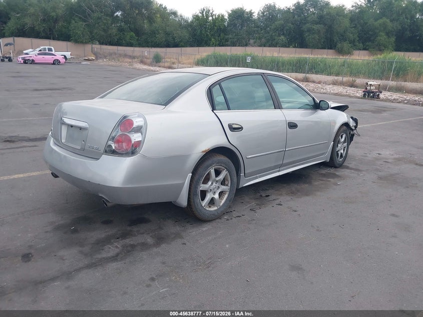 2005 NISSAN ALTIMA auction photo 4