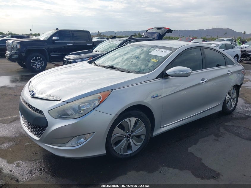 2013 HYUNDAI SONATA HYBRID LIMITED - zdjęcie 2
