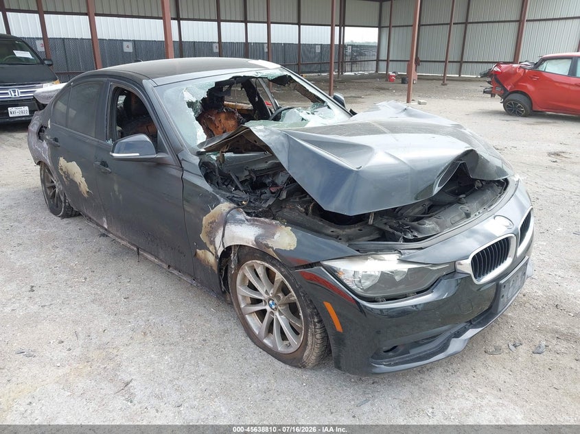 Vin: wba8a9c54hk620200, lot: 46137311, bmw 320i 2017 img_1