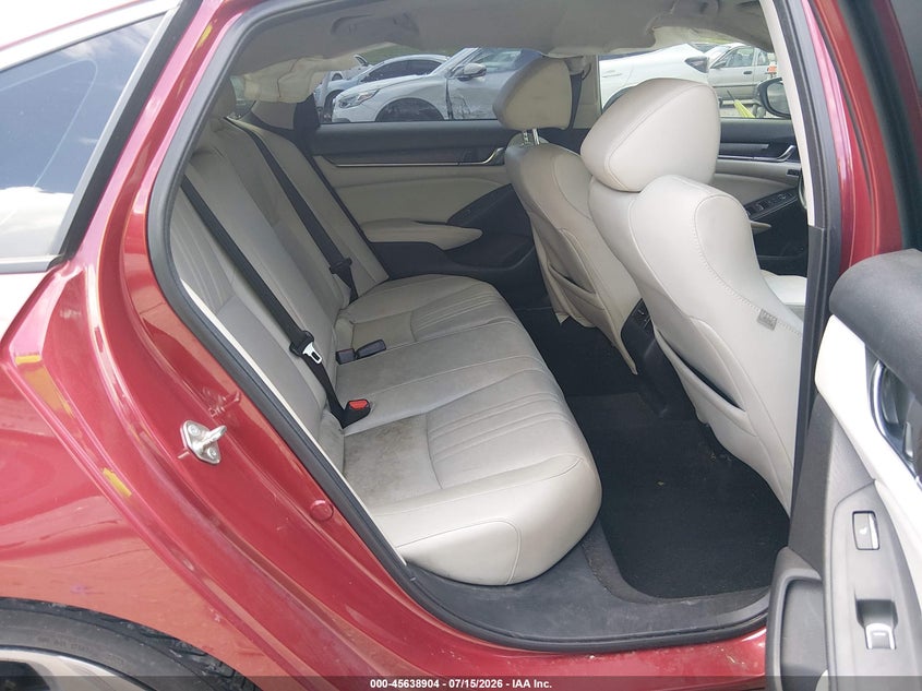 2018 HONDA ACCORD auction photo 8