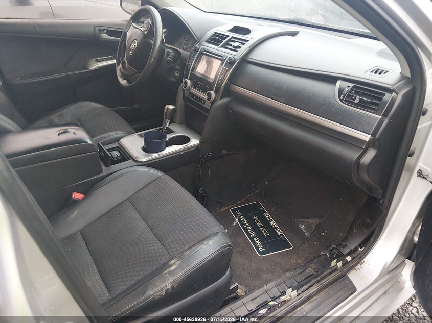 2012 TOYOTA CAMRY auction photo 5