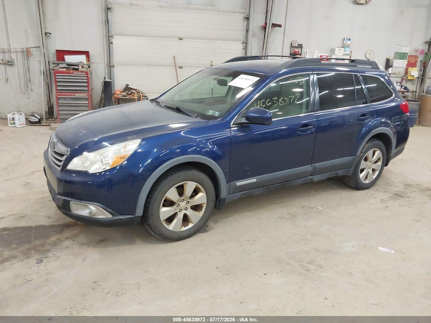 2010 SUBARU OUTBACK auction photo 2