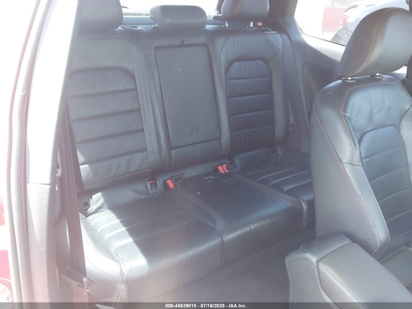 2015 VOLKSWAGEN GOLF GTI auction photo 8