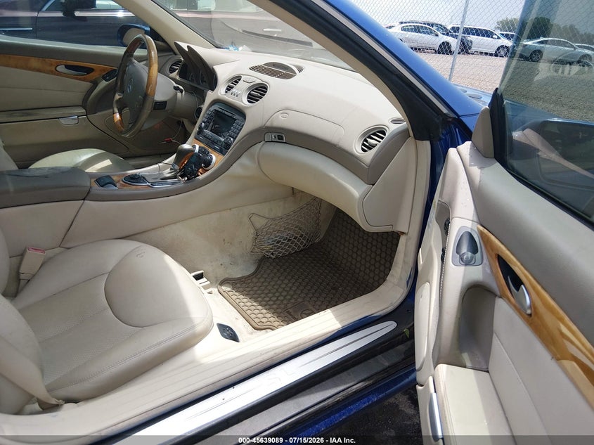 2005 MERCEDES-BENZ SL 500 auction photo 5