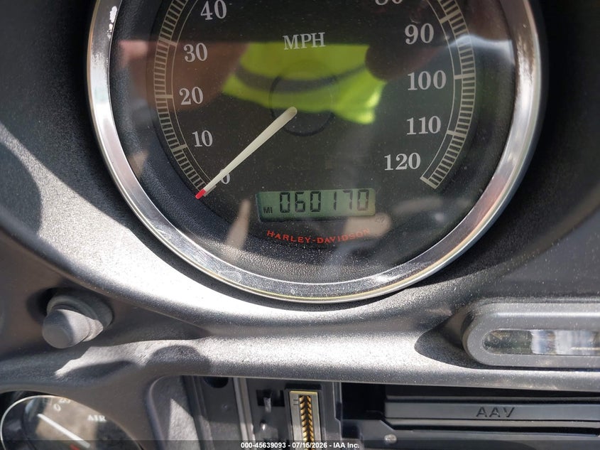2008 Harley-Davidson Flhtcui VIN: 1HD1FC4118Y651138 Lot: 45639093