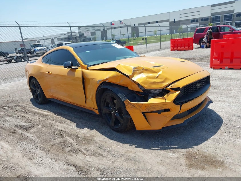 FORD MUSTANG - zdjęcie 1