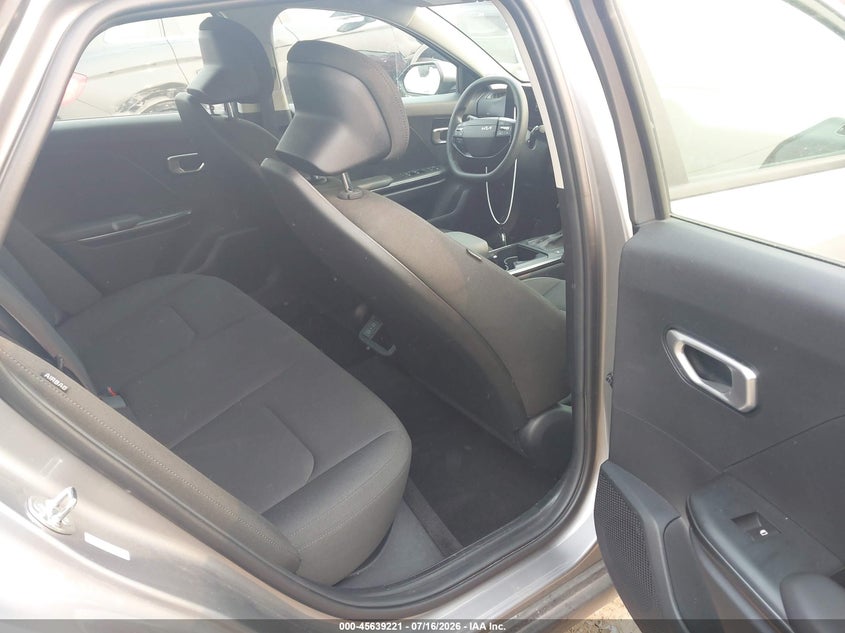 2026 Kia K4 Lxs VIN: 3KPFT4DE7TE253939 Lot: 45639221