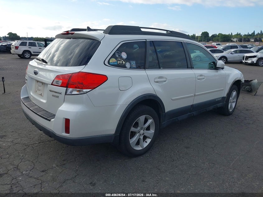 2014 SUBARU OUTBACK auction photo 4