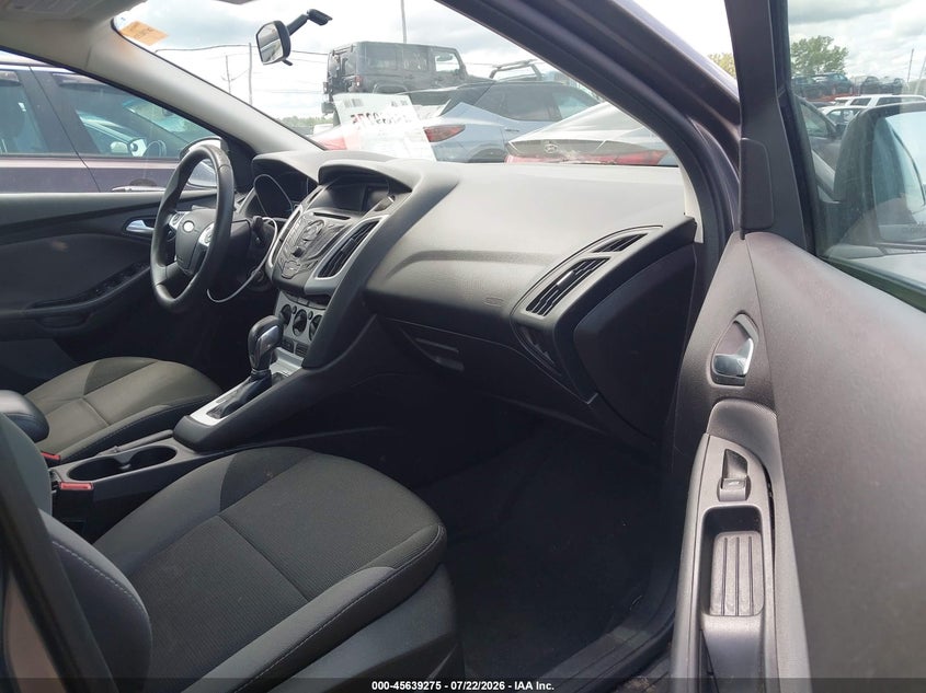 2014 FORD FOCUS auction photo 5