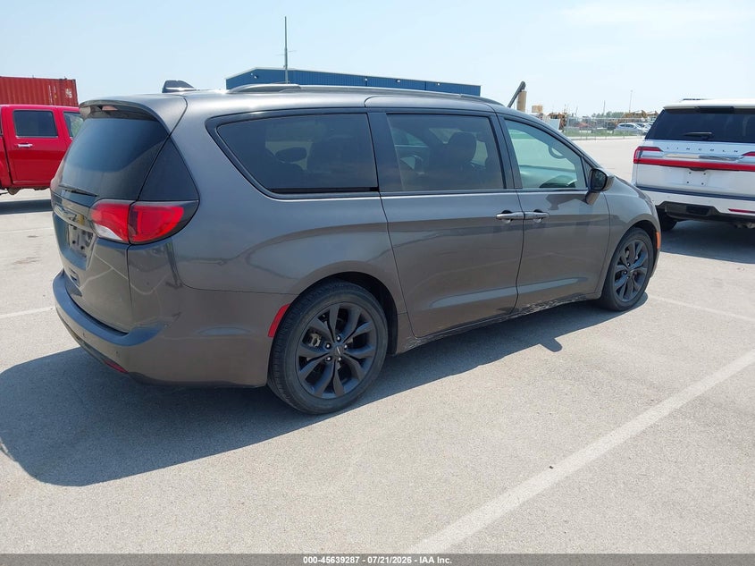 2020 Chrysler Pacifica Touring L Plus VIN: 2C4RC1EG6LR286568 Lot: 45639287