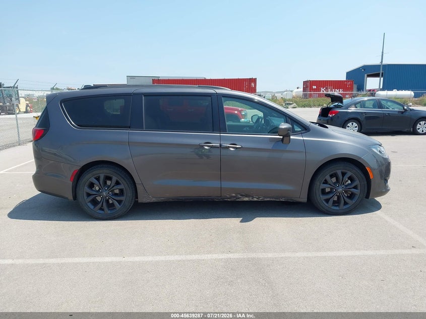 CHRYSLER PACIFICA - zdjęcie 13