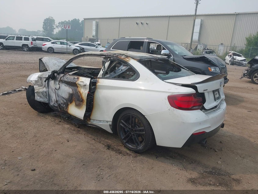 Vin: wba2j7c09l7e74146, lot: 46137795, bmw m240i xdrive 20203