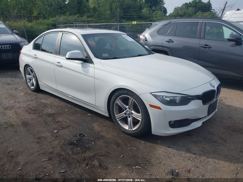 2014 BMW 320I xDrive VIN: WBA3C3C55EP661015 Lot: 45639296